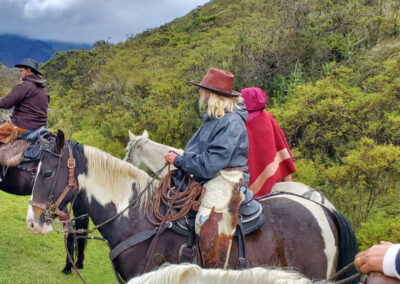 Horseback riding in Ecuador - Endless River Adventures